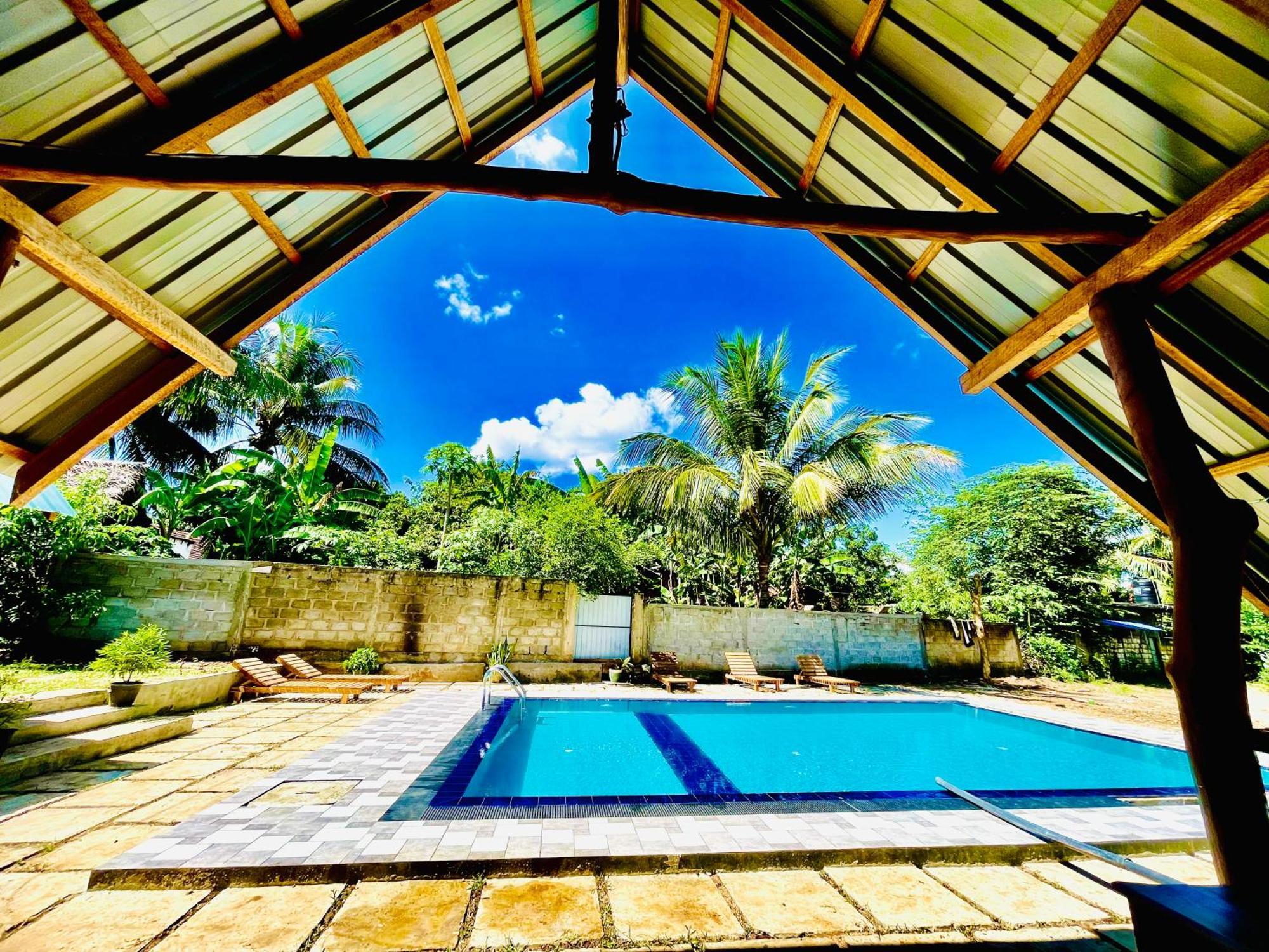 Hotel Udawalawa Safari House à Uda Walawe Extérieur photo