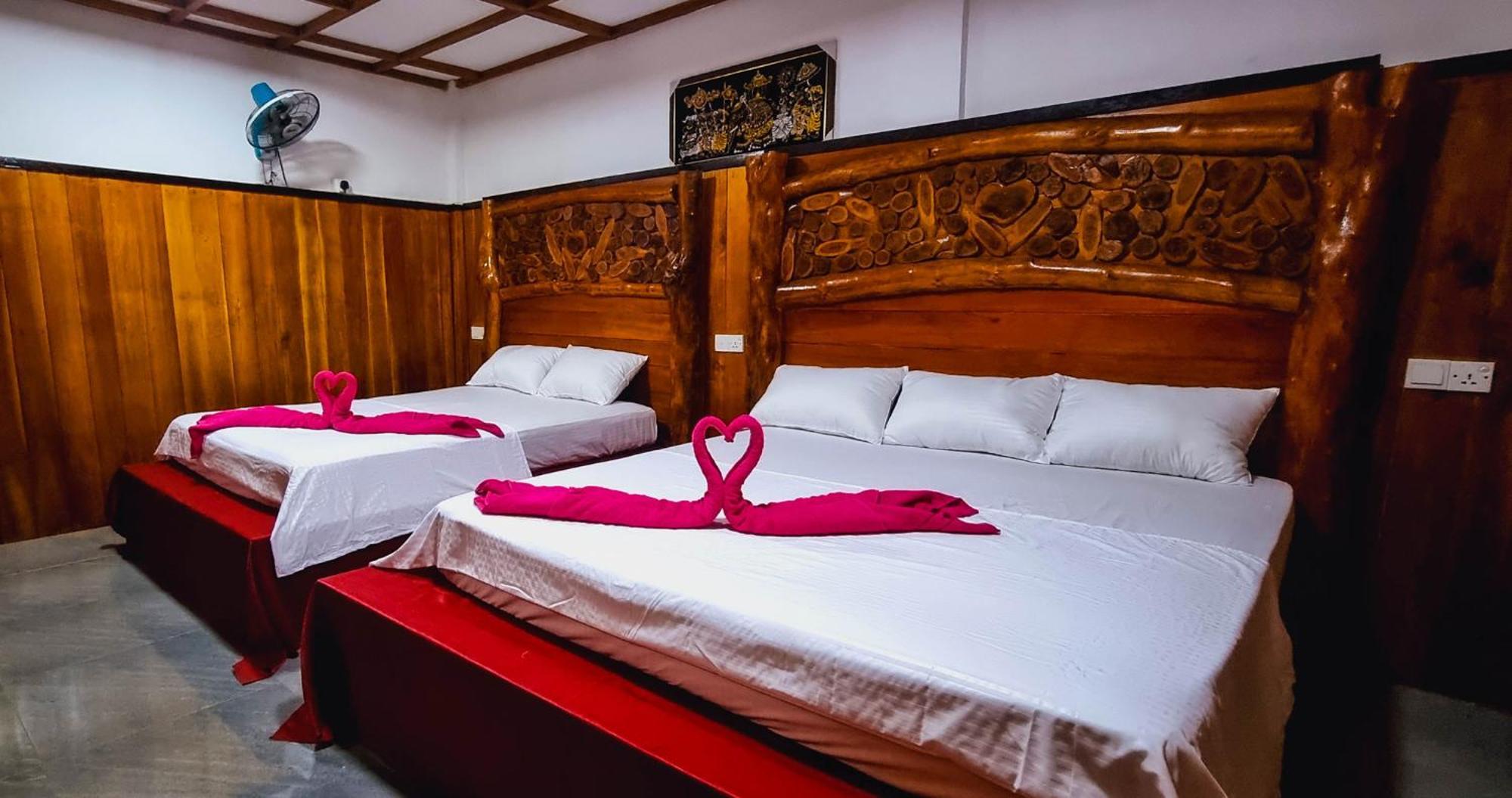 Hotel Udawalawa Safari House à Uda Walawe Extérieur photo